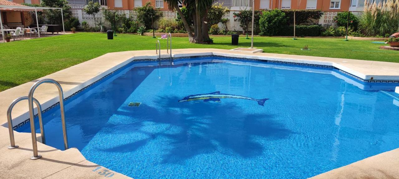 Saltillo Alto Gray Studio. Vistas Al Mar Y Piscina Torremolinos Zewnętrze zdjęcie