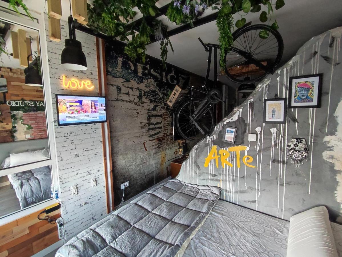 Saltillo Alto Gray Studio. Vistas Al Mar Y Piscina Torremolinos Zewnętrze zdjęcie